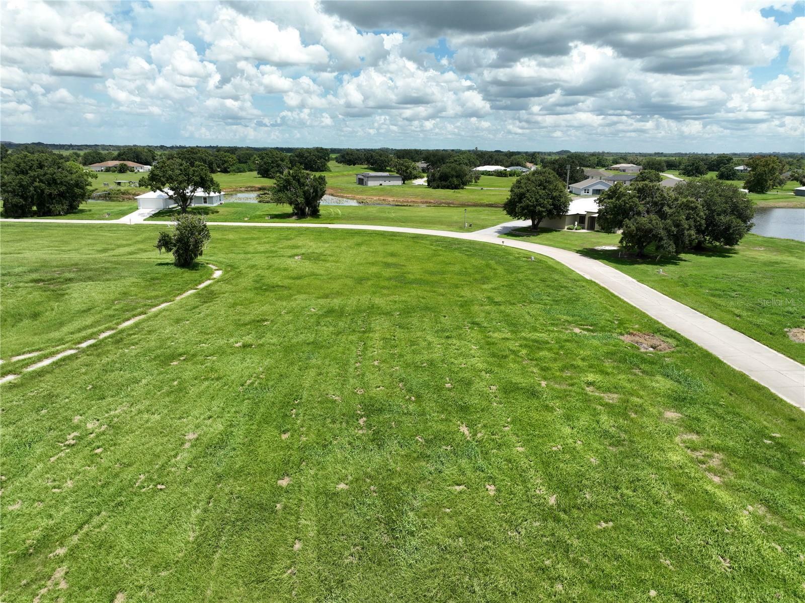 Property Photo:  1505 Blue Heron Drive  FL 33876 