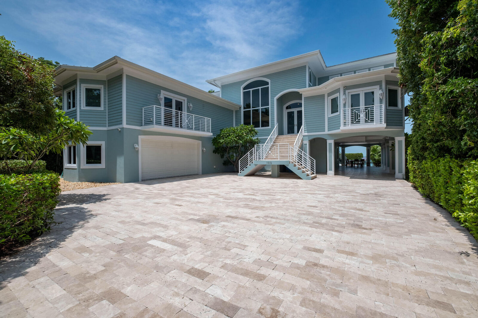 Property Photo: 109 Coastal Drive FL 33037
