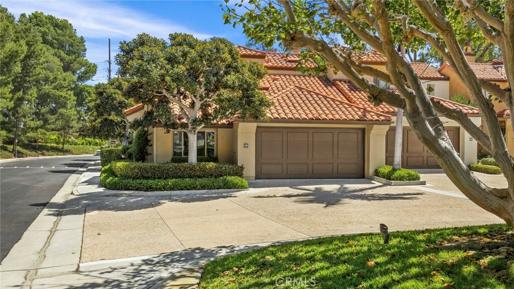 Property Photo:  1001 Muirfield Drive  CA 92660 