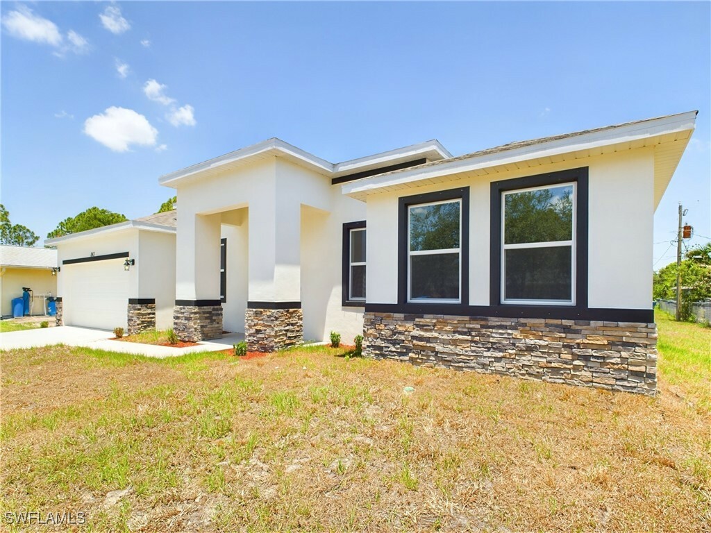 Property Photo:  2322 Tolbert Street  FL 33948 