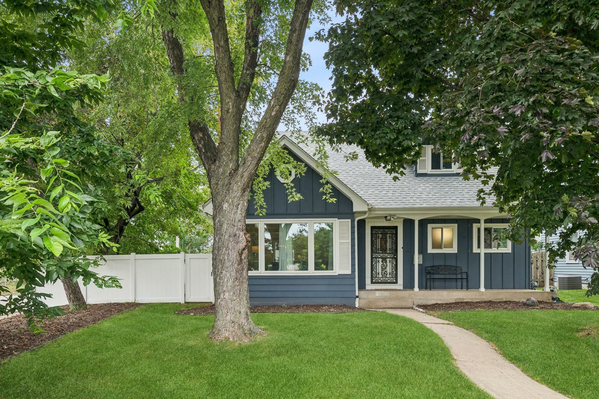 Property Photo:  6140 Russell Avenue S  MN 55410 