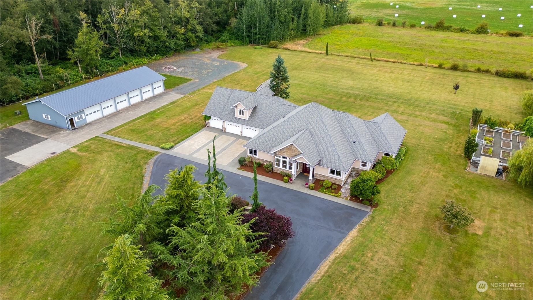 Property Photo:  751 W Smith Road  WA 98226 