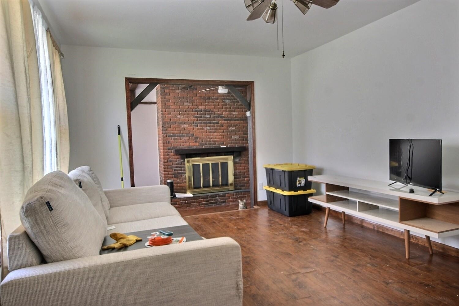 Property Photo:  408 N Morris St  KS 67133 