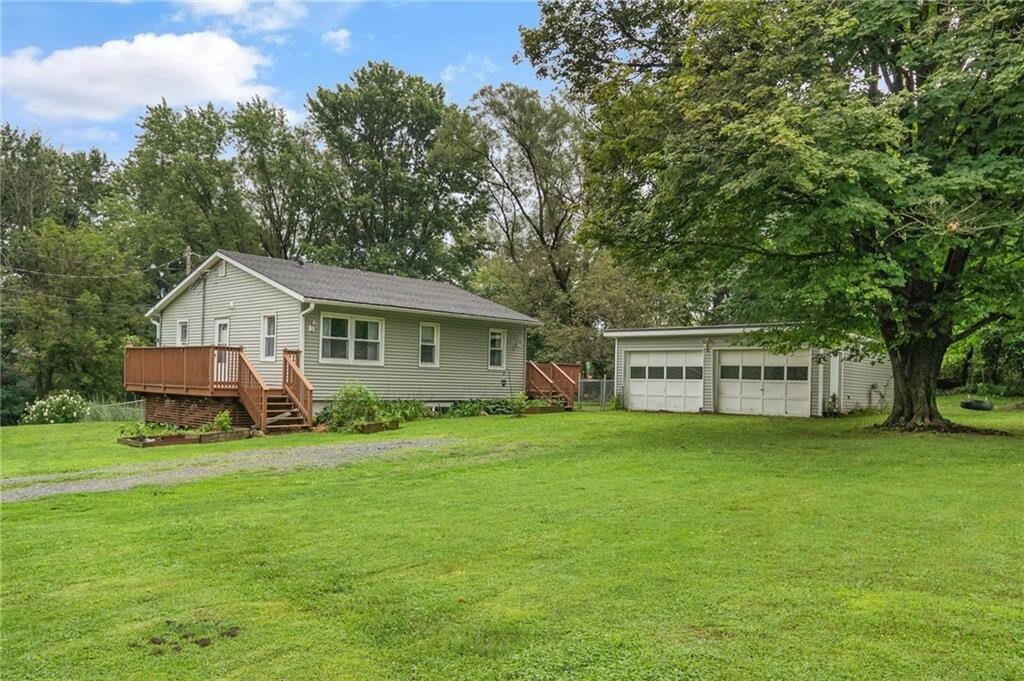 Property Photo:  5 Ferguson Road  NY 13053 