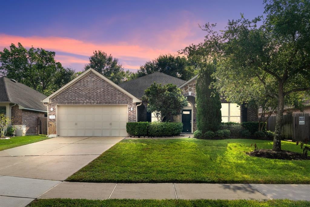 Property Photo: 4518 Pine Hollow Trace TX 77084