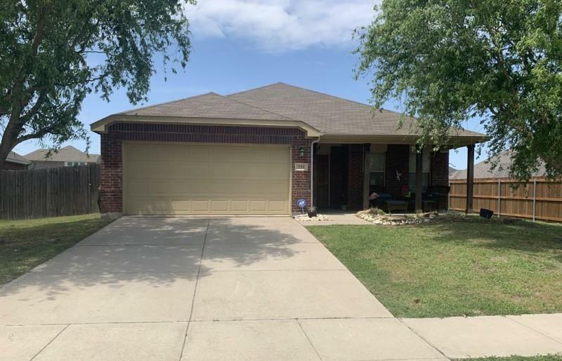 Property Photo:  235 Bear Trail  TX 75165 