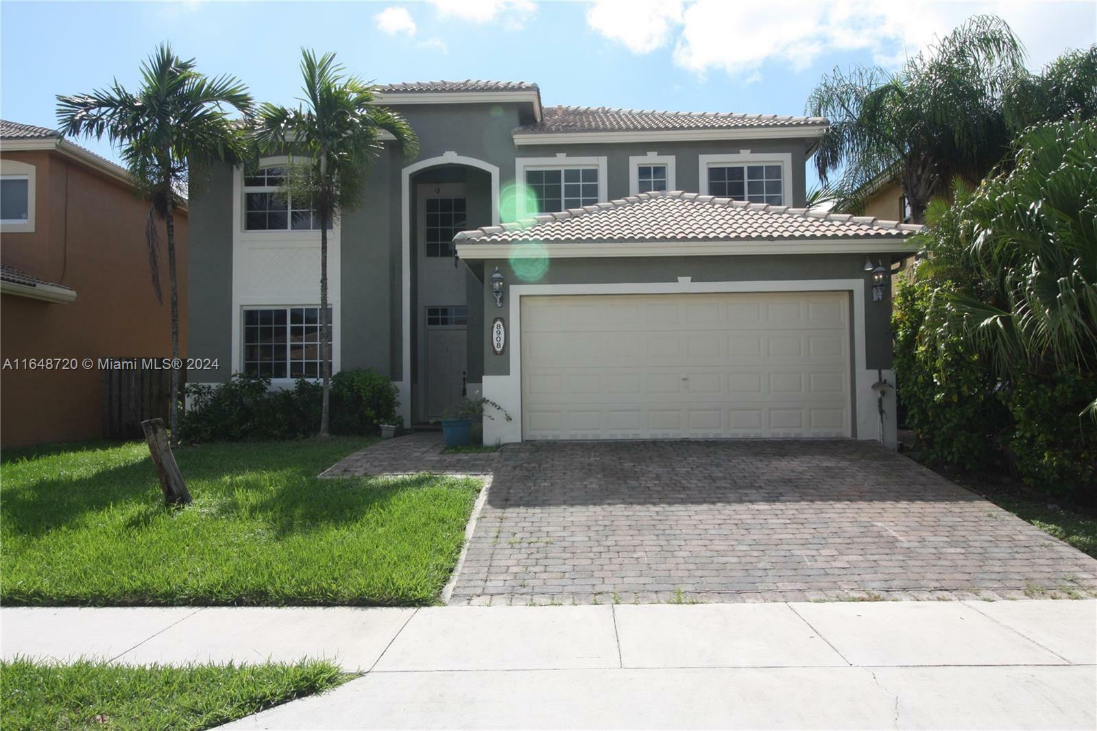 Property Photo:  8908 SW 211th Ln  FL 33189 