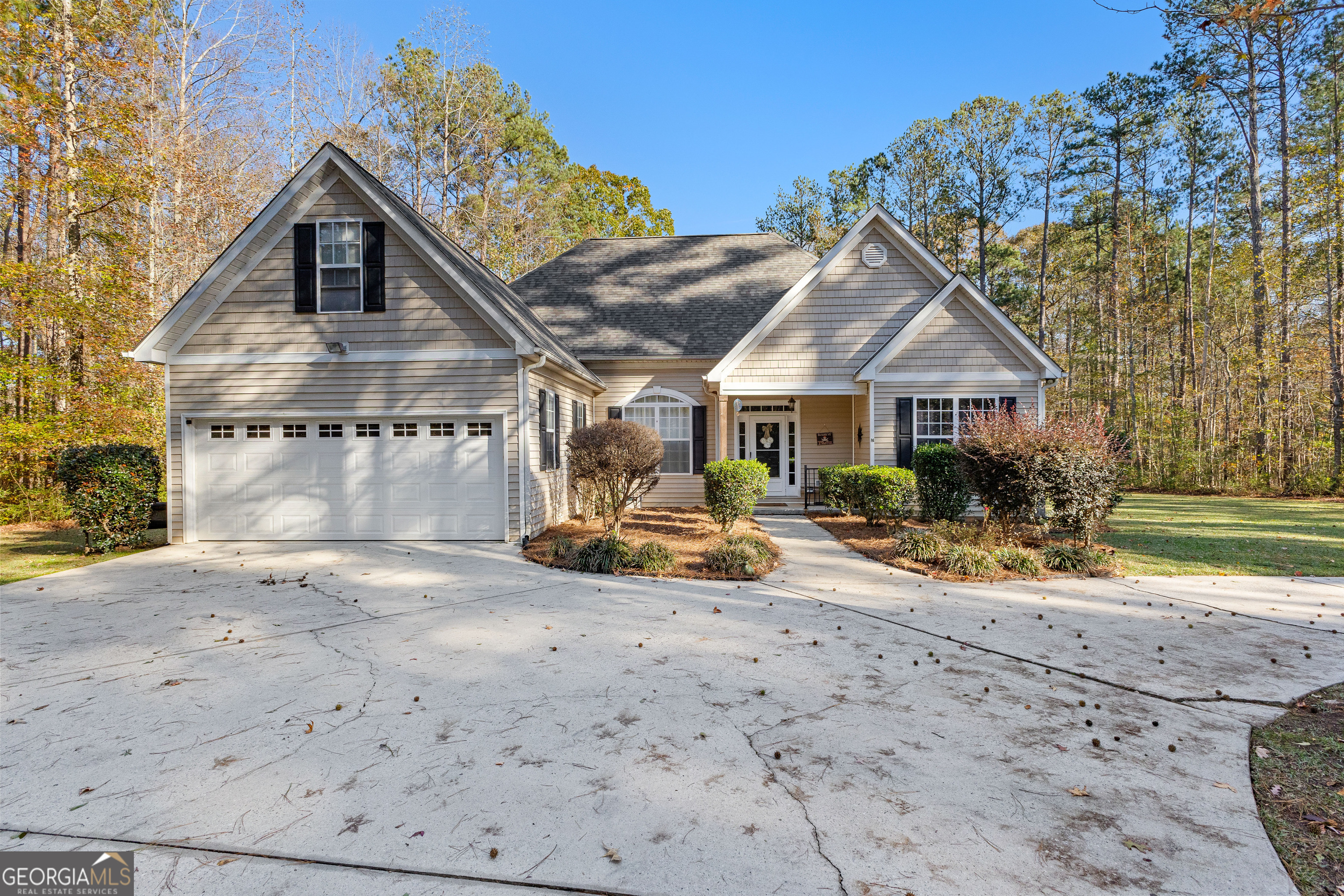 Property Photo: 727 Hemphill Road GA 30224