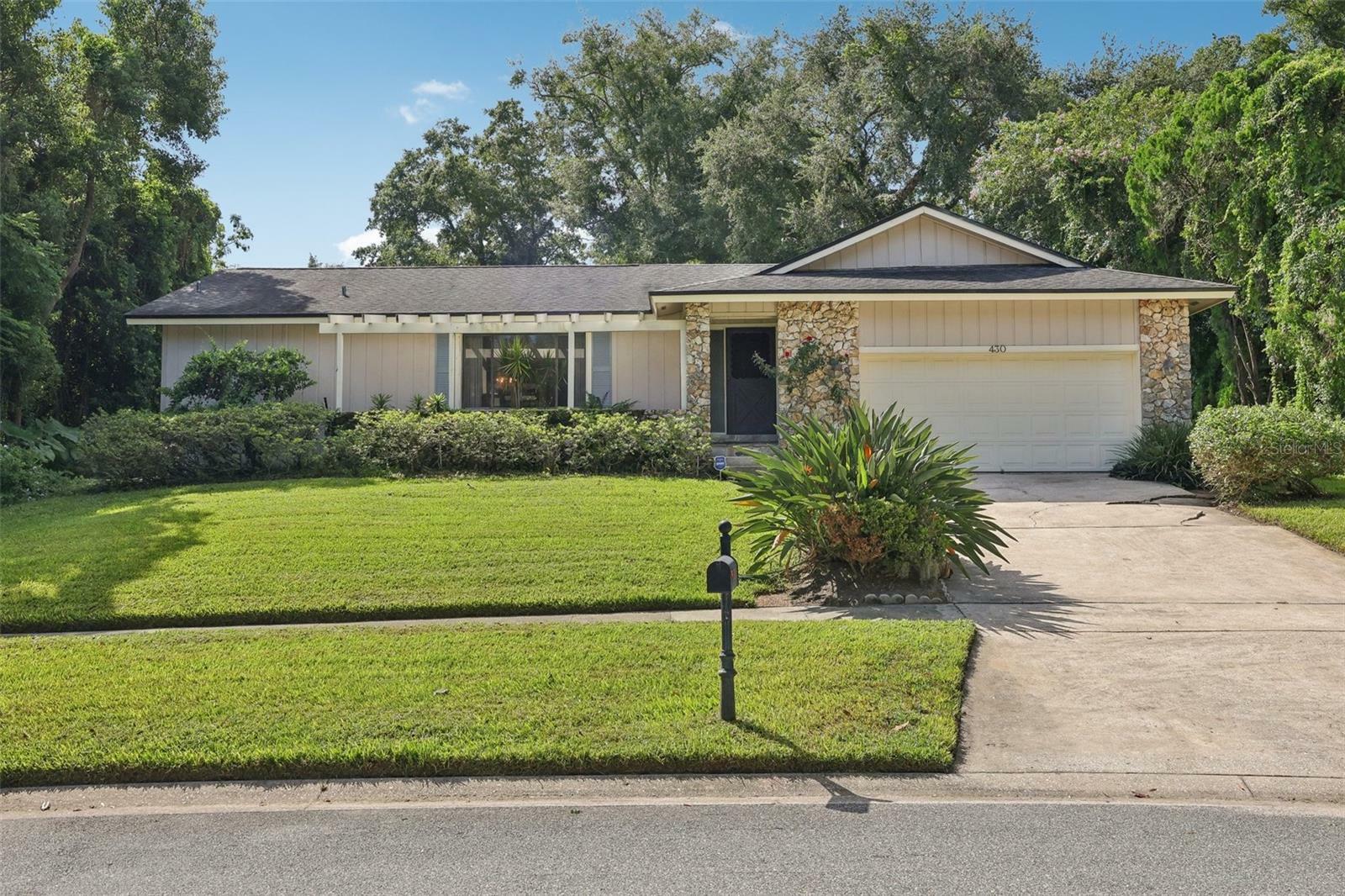 Property Photo:  430 Barclay Avenue  FL 32701 