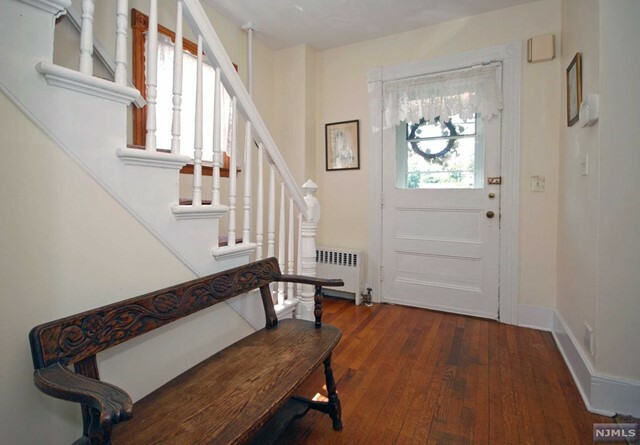 Property Photo:  48 Stanley Street  NJ 07424 