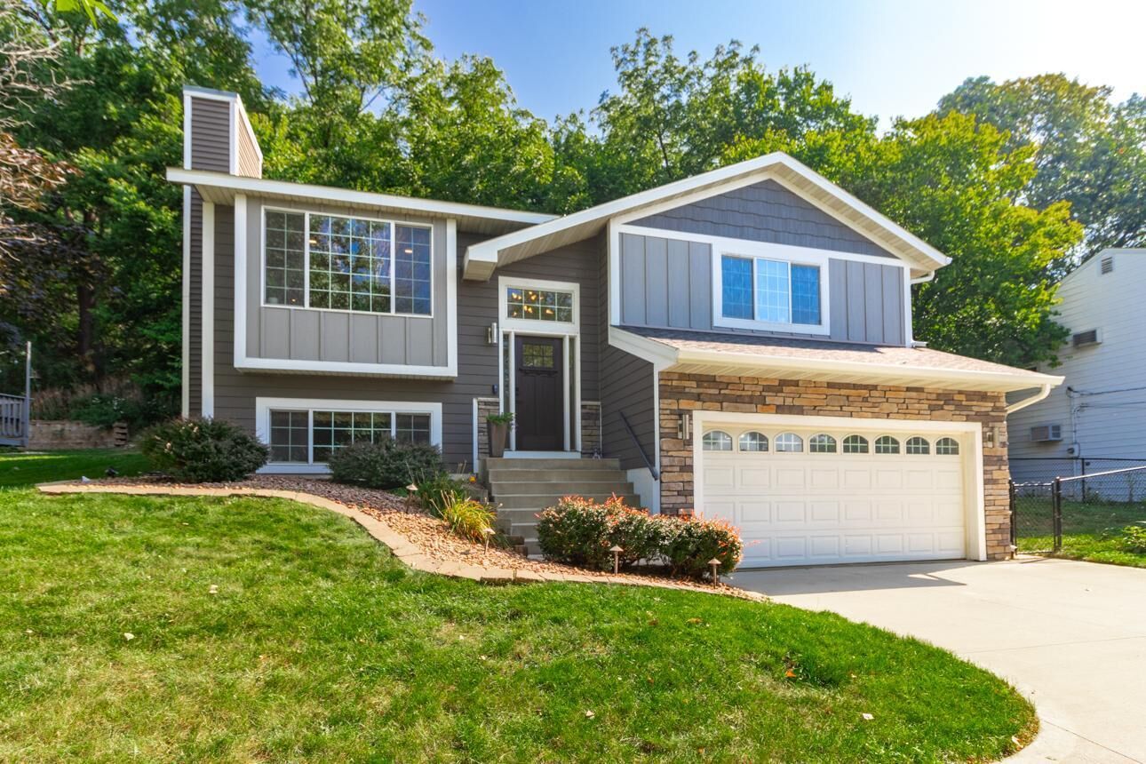 Property Photo: 1040 14th Avenue SW MN 55902