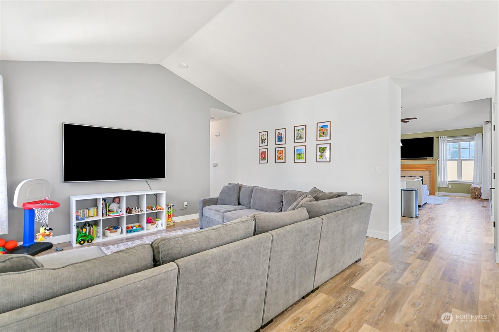 Property Photo: 2237 Lancaster Way WA 98248