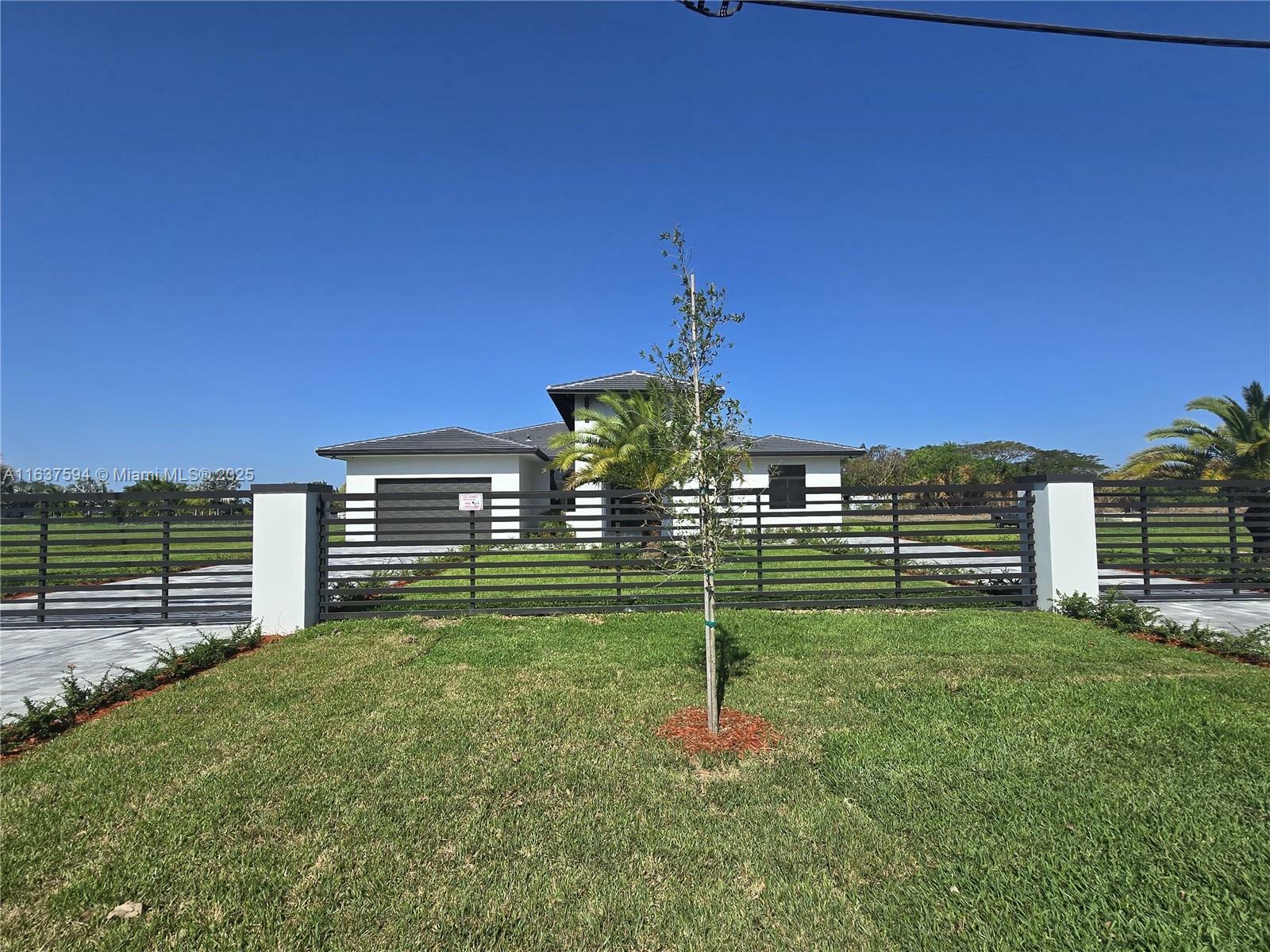 23840 SW 209th Pl  Homestead FL 33031 photo