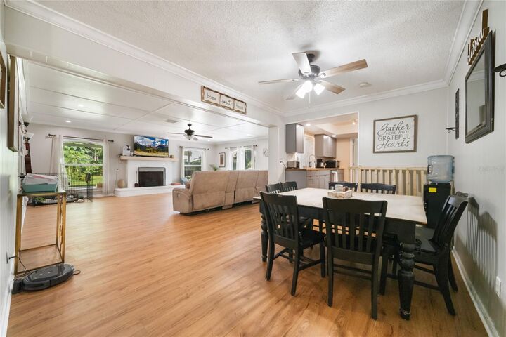 Property Photo:  109 Meadowcreek Cove  FL 32750 