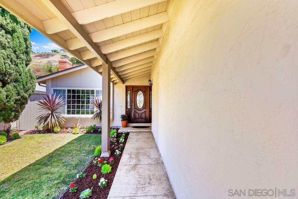 Property Photo:  4324 Robbins St  CA 92122 