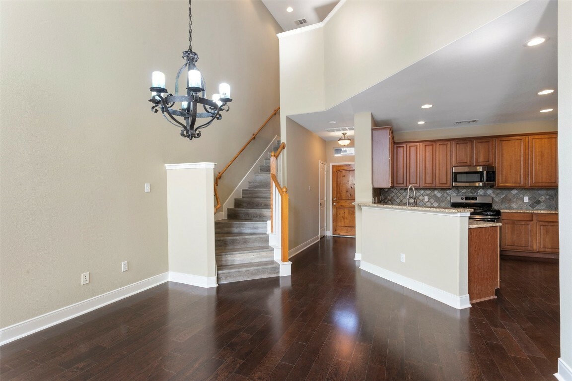 Property Photo:  2210 Onion Creek Parkway 1303  TX 78747 