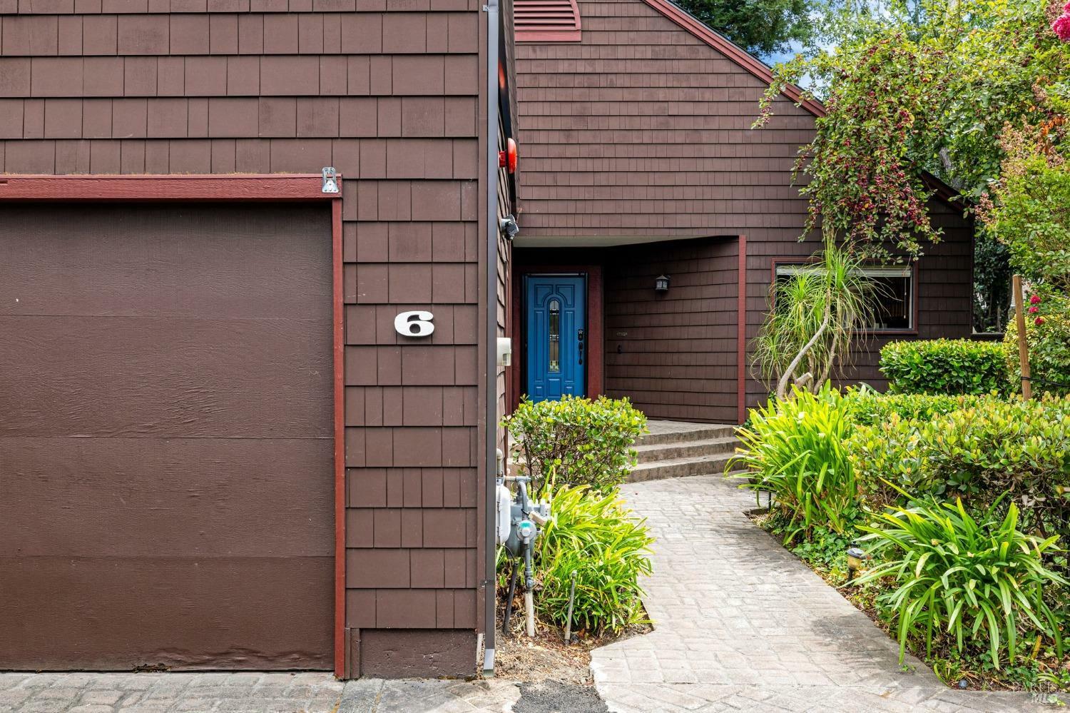 Property Photo:  1320 North Street 6  CA 95404 