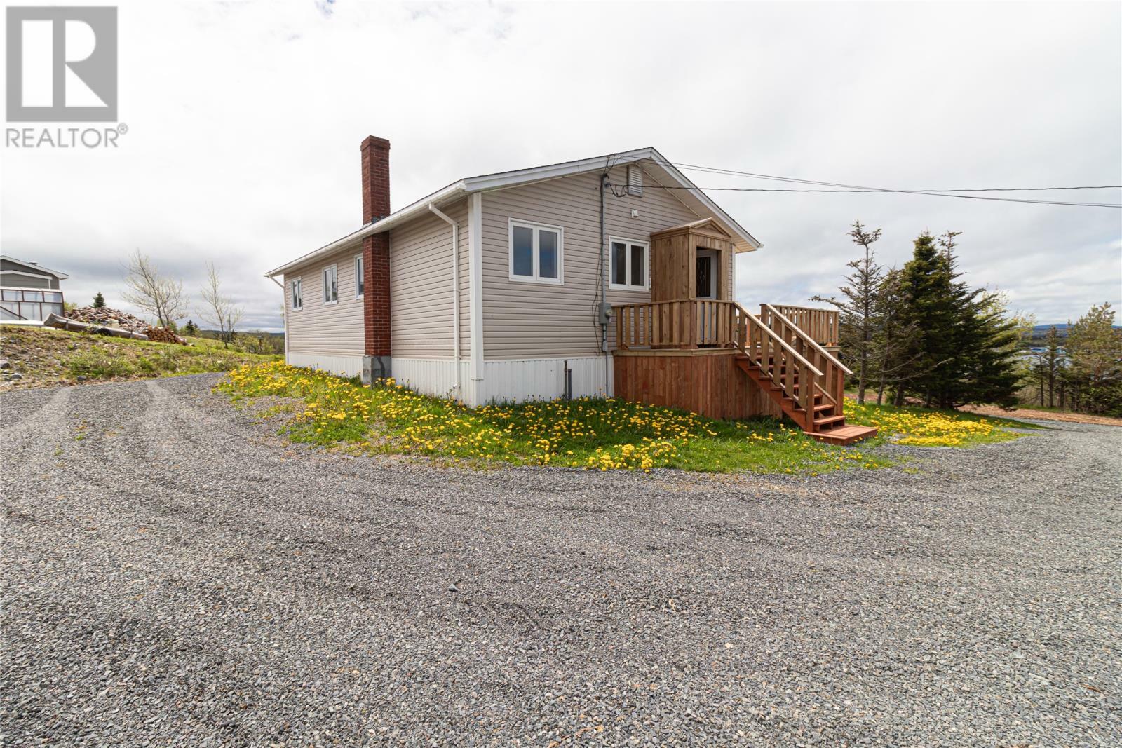 Photo de la propriété:  11 Church Road  NL A0B 2P0 