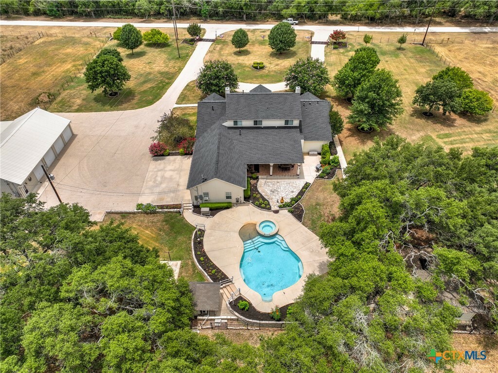 Property Photo:  501 Lovejoy Lane  TX 78666 