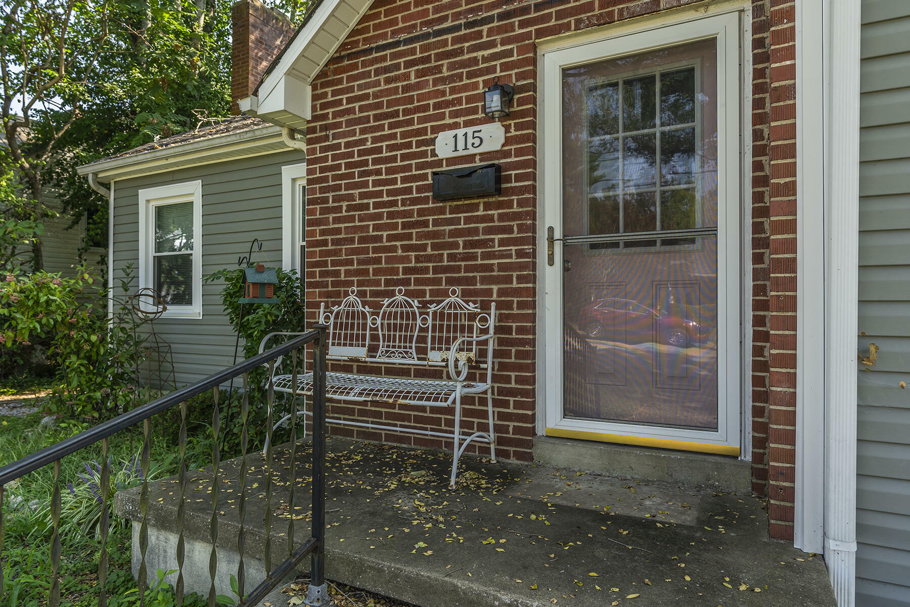 Property Photo:  115 Hanson Street  KY 40403 