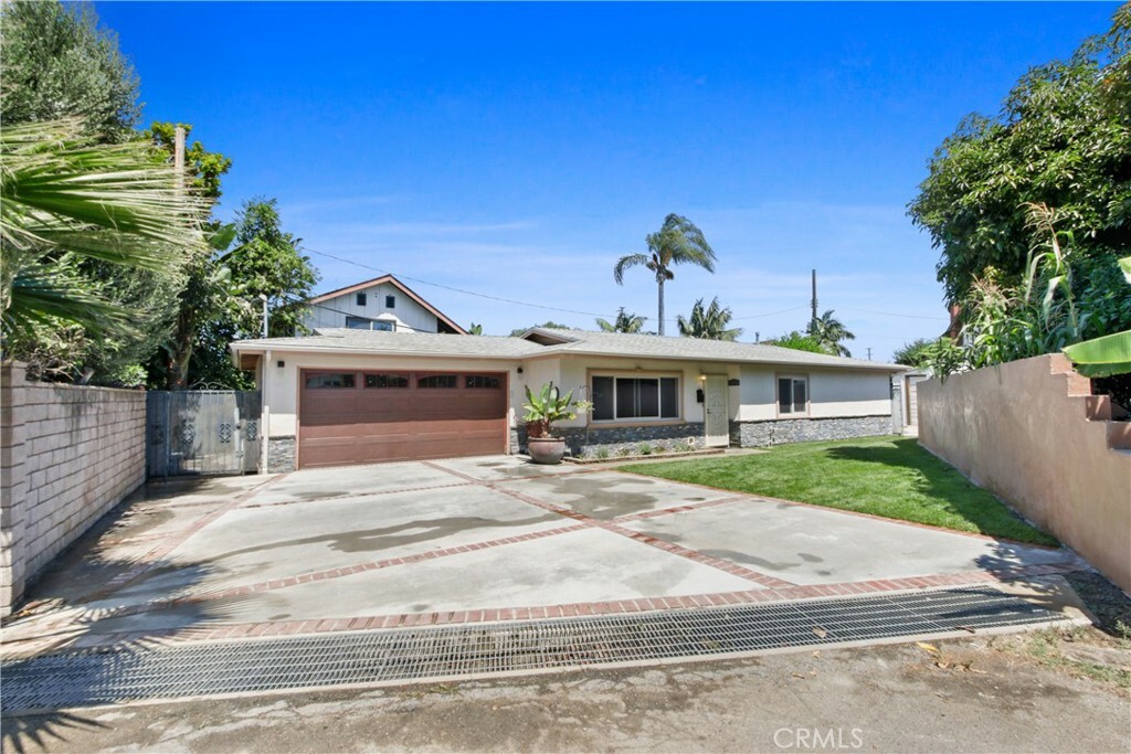 Property Photo:  25601 Reed Drive  CA 90717 