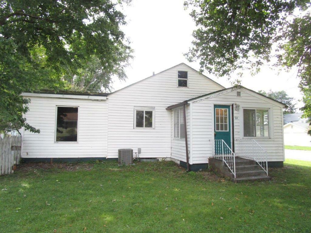 211 Park Drive  Colfax WI 54730 photo