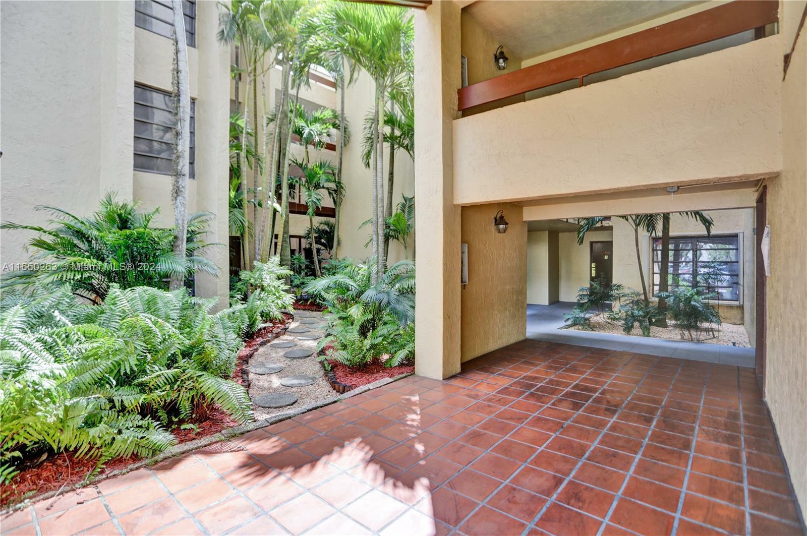 Property Photo:  9285 SW 125th Ave U-101  FL 33186 