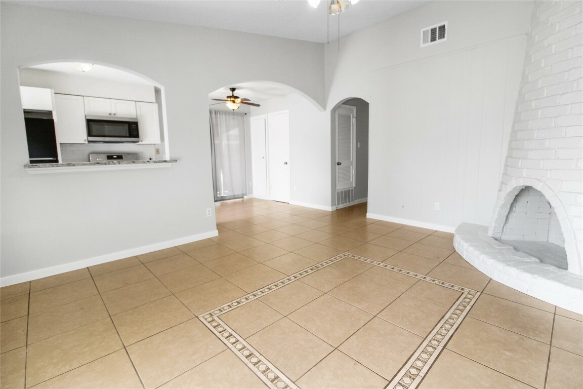 Property Photo:  9906 Randall Drive A  TX 78753 