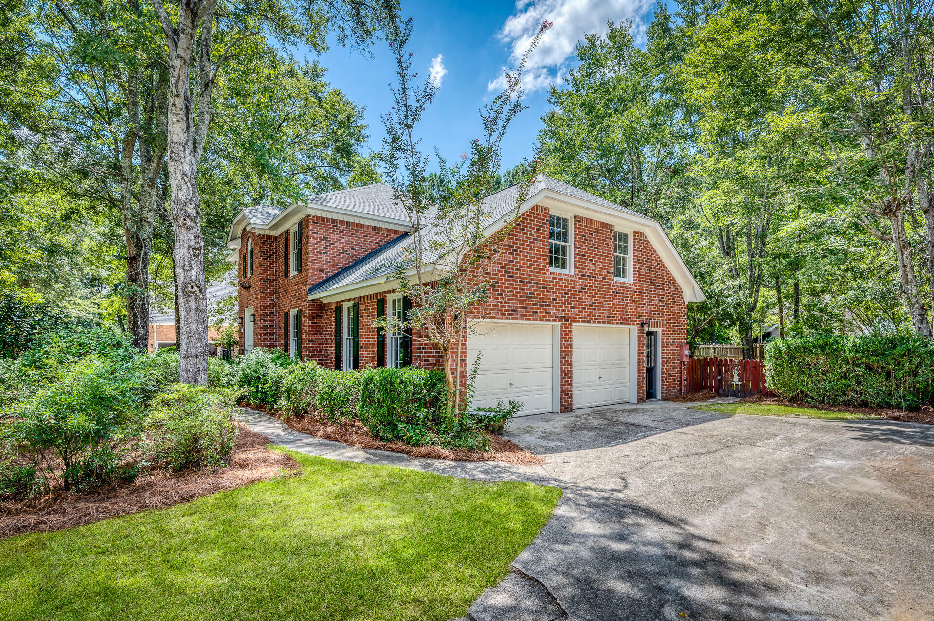 Property Photo:  240 Brandywine Drive  SC 29485 