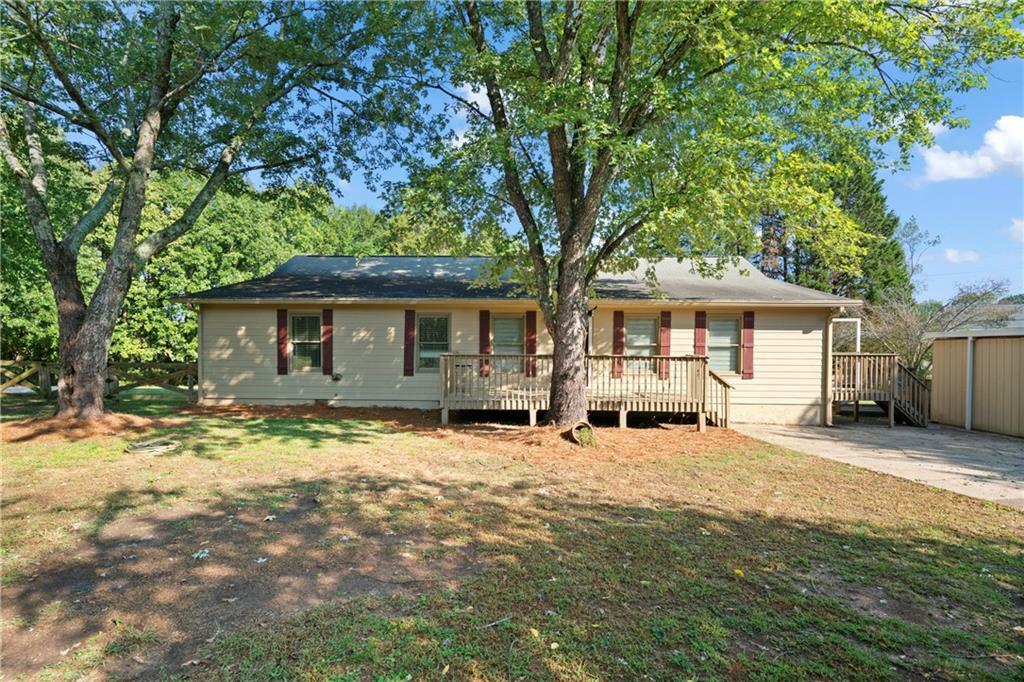 Property Photo:  2130 Chloe Road  GA 30041 