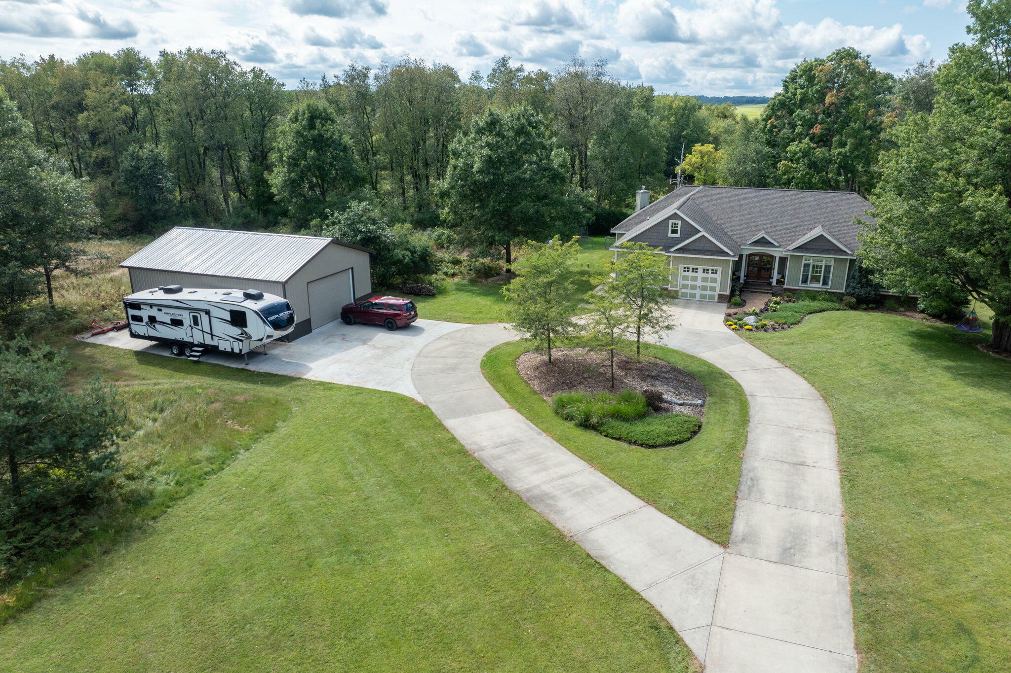 Property Photo:  17763 Trestle Bend Drive  MI 49307 