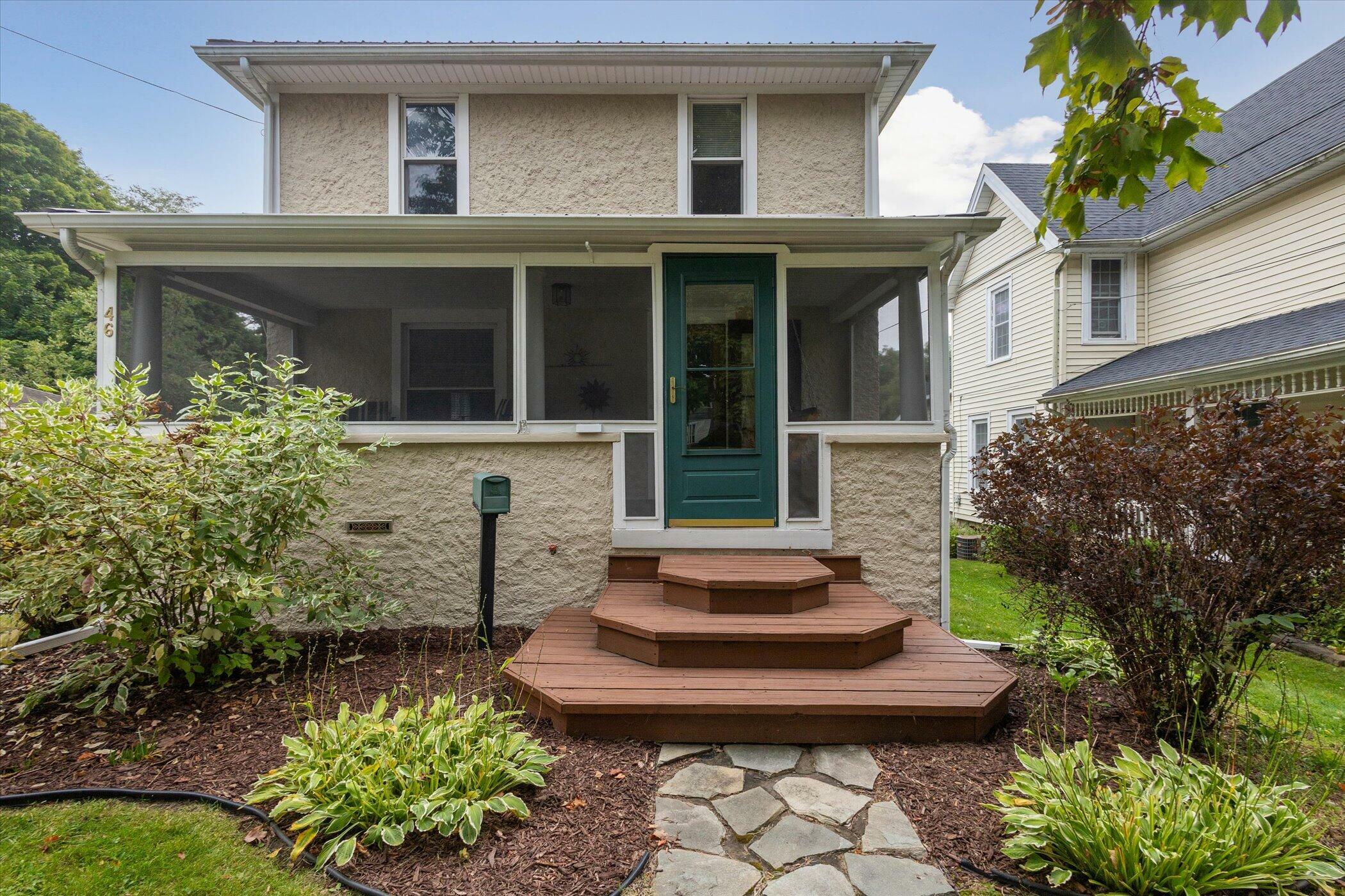 Property Photo:  46 S West Street  MI 49242 