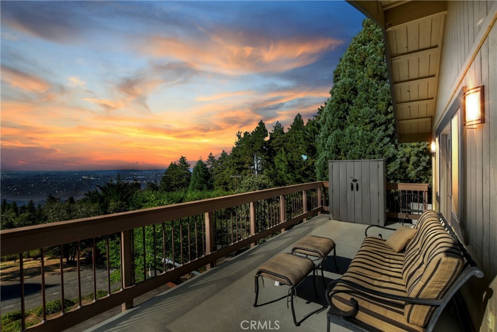 Property Photo:  2426 Spring Oak Drive  CA 92382 