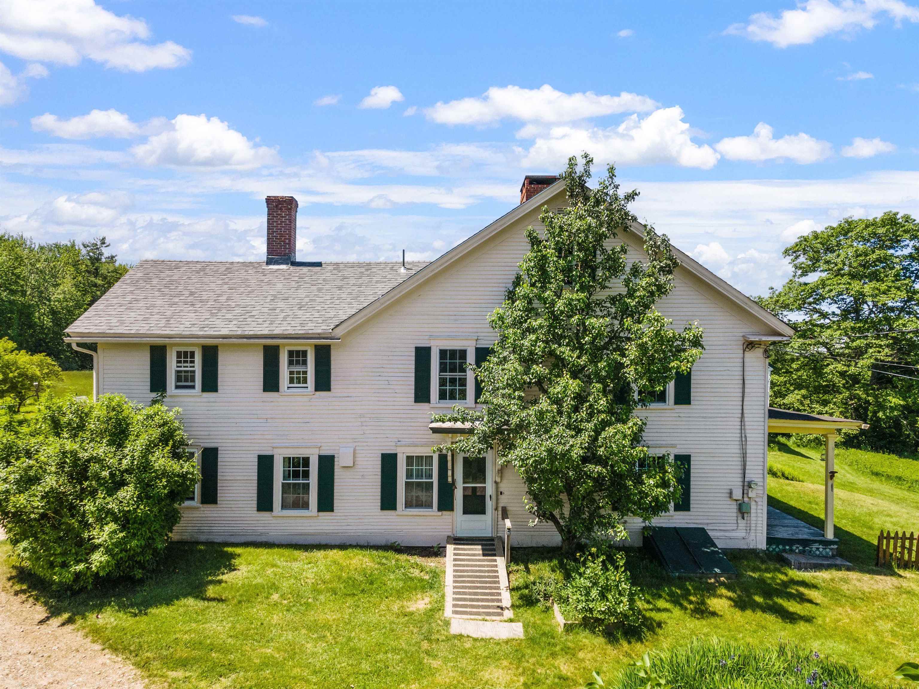 Property Photo:  627 Sanborn Hill Road  NH 03234 