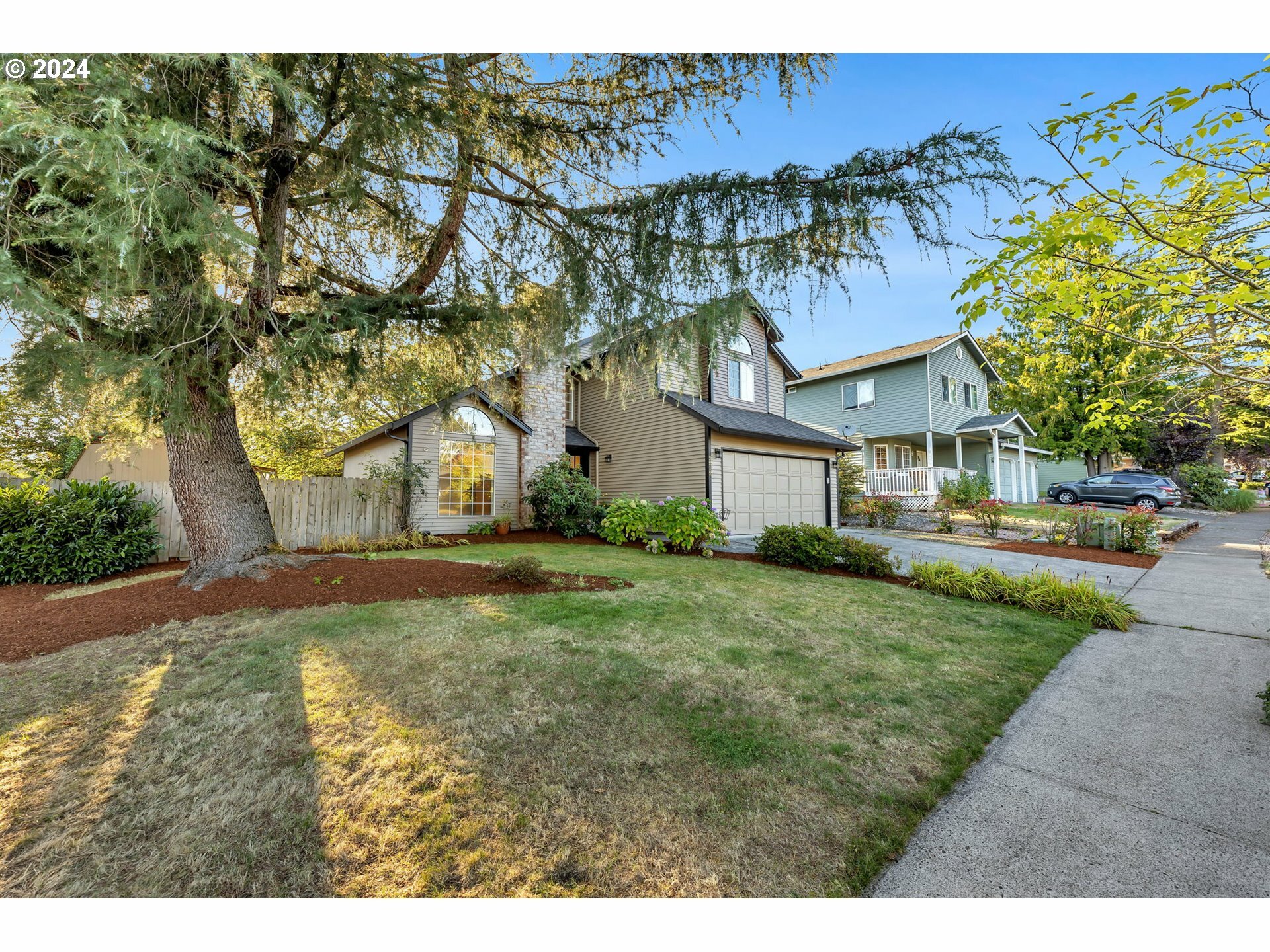 Property Photo:  2212 SE Blairmont Dr  WA 98683 