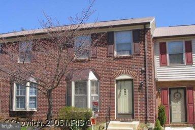Property Photo: 5707 Independence Circle VA 22312