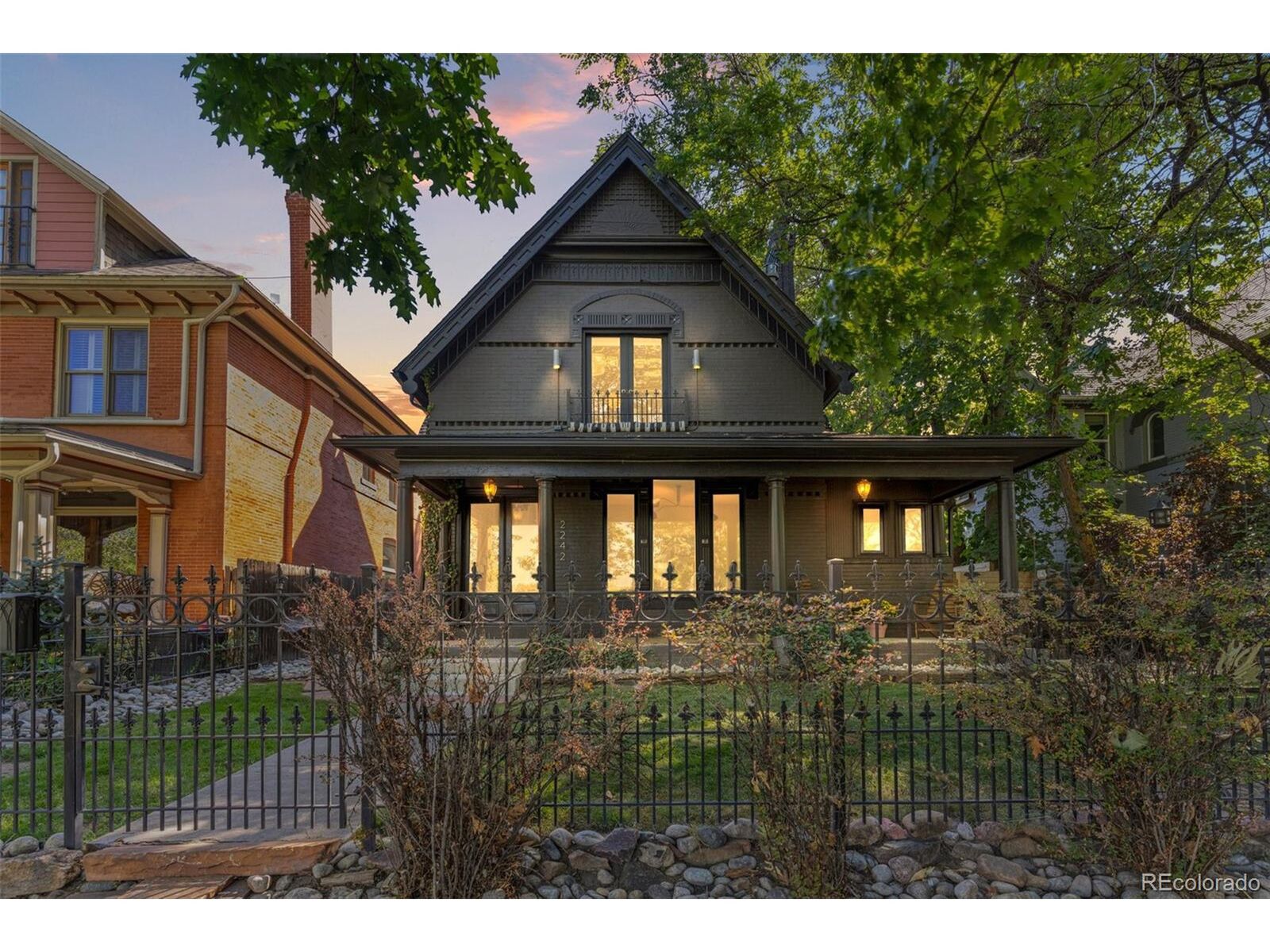 Property Photo:  2242 N Emerson St  CO 80205 