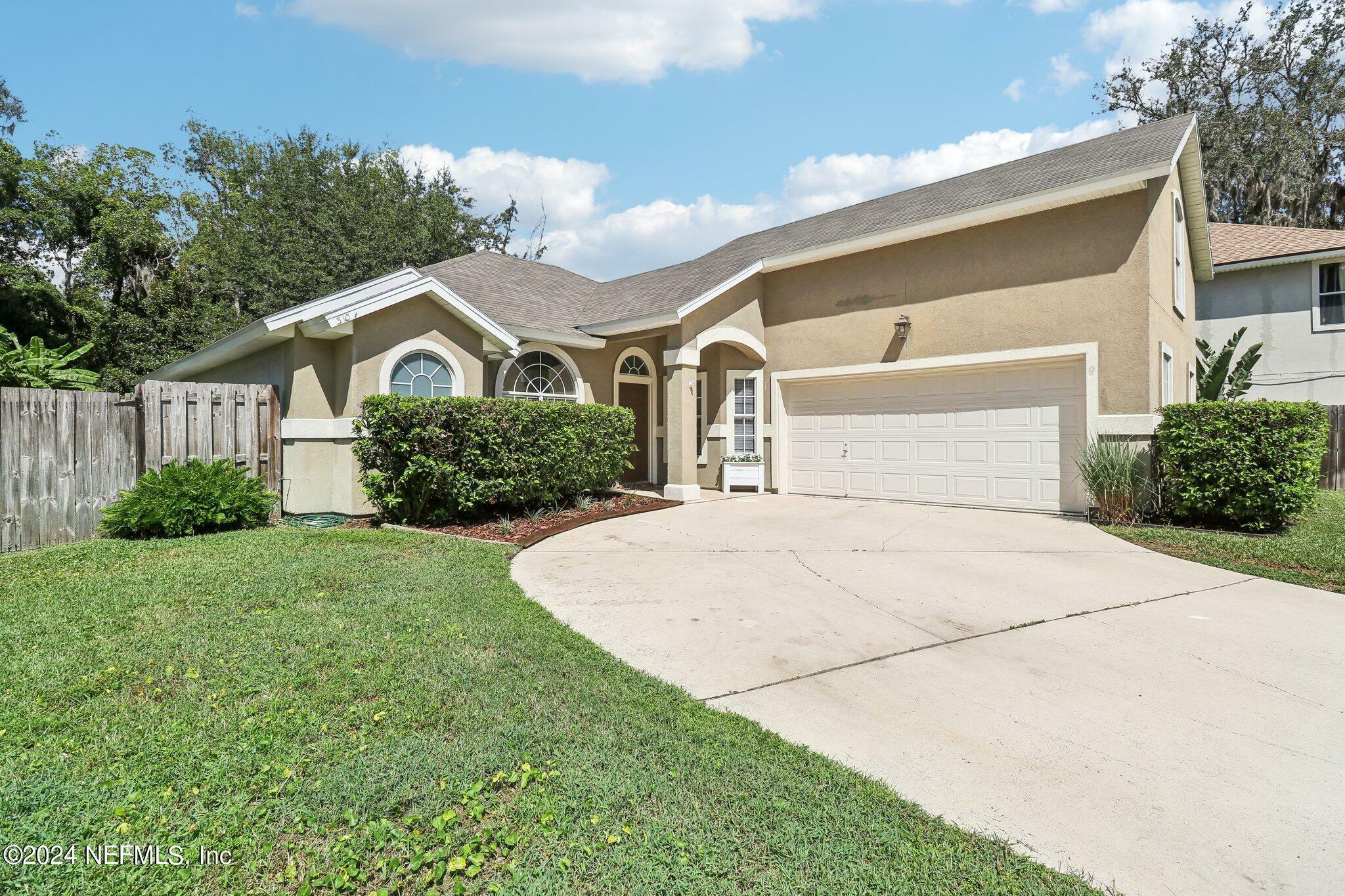 Property Photo:  3101 Majestic Oaks Lane  FL 32043 