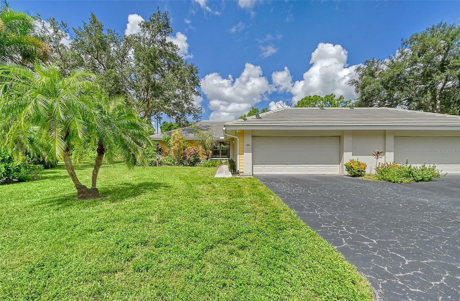 Property Photo:  338 Pembroke Drive 208  FL 34293 