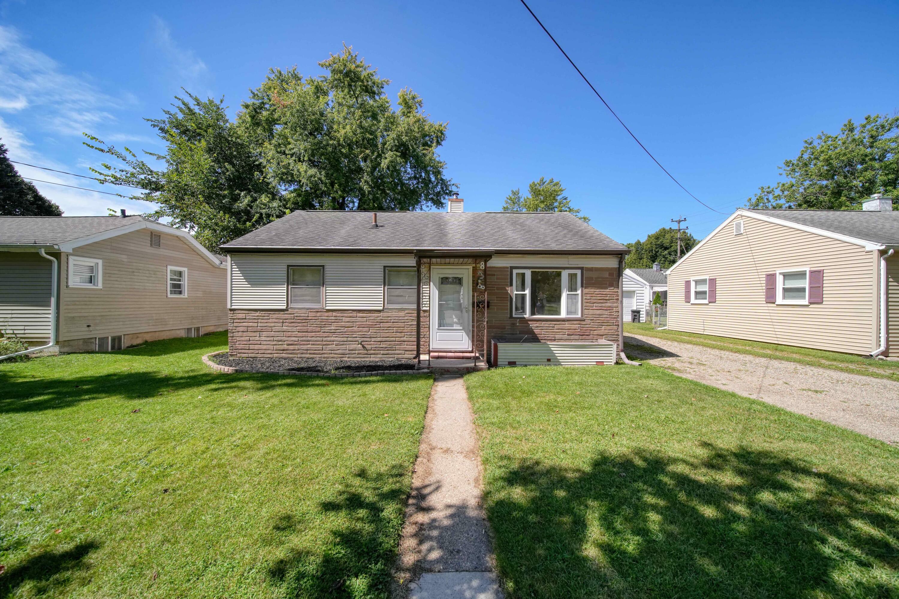 838 Fleming Avenue  Jackson MI 49202 photo