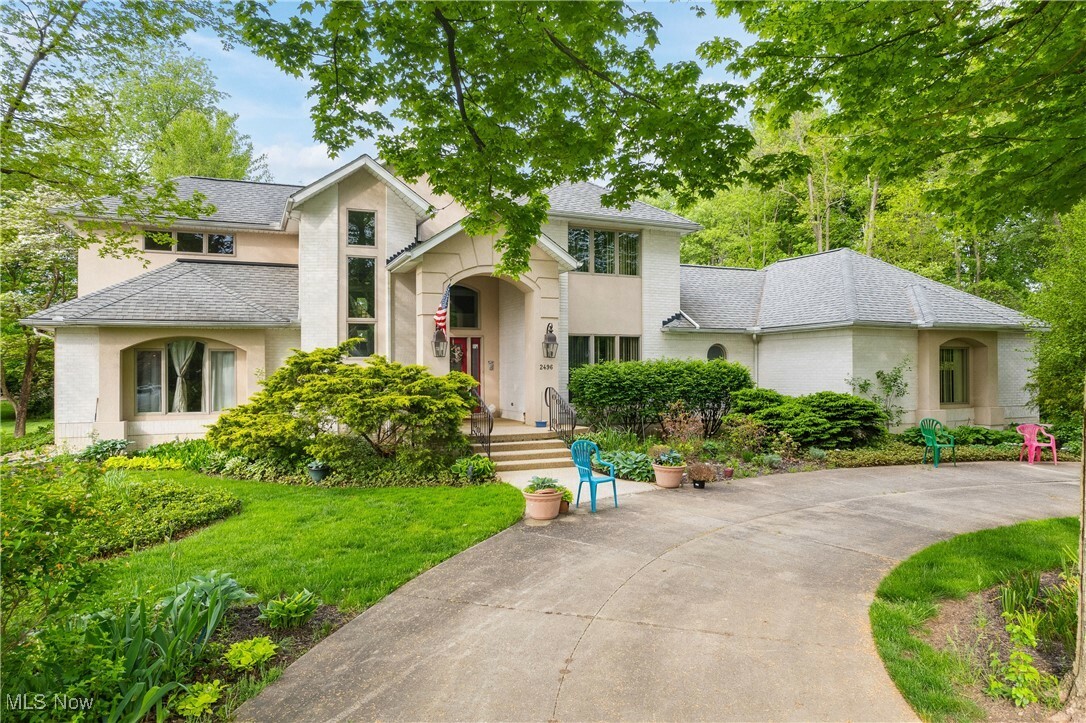 Property Photo: 2496 Shadow Ridge Lane OH 44333