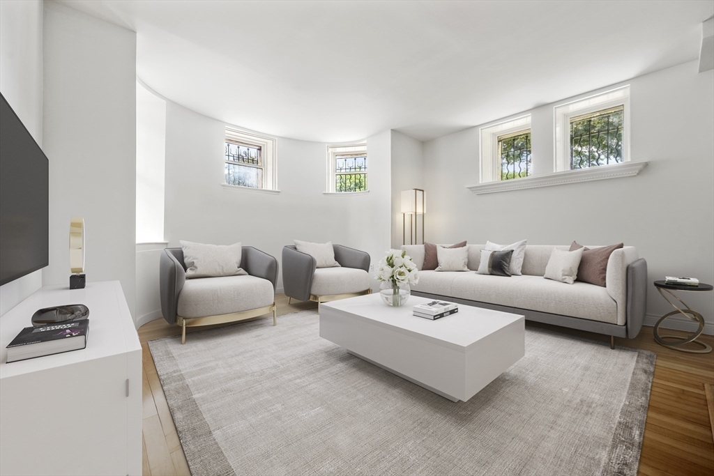 Property Photo: 10 Charlesgate E 1 MA 02215