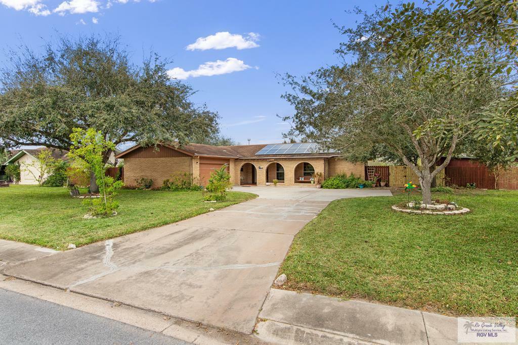 Property Photo: 206 E Resaca Dr. TX 78566
