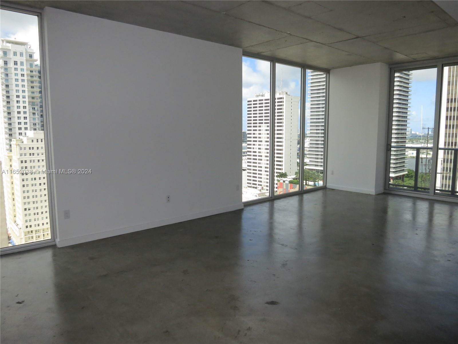 Property Photo:  151 SE 1 St 2202  FL 33131 