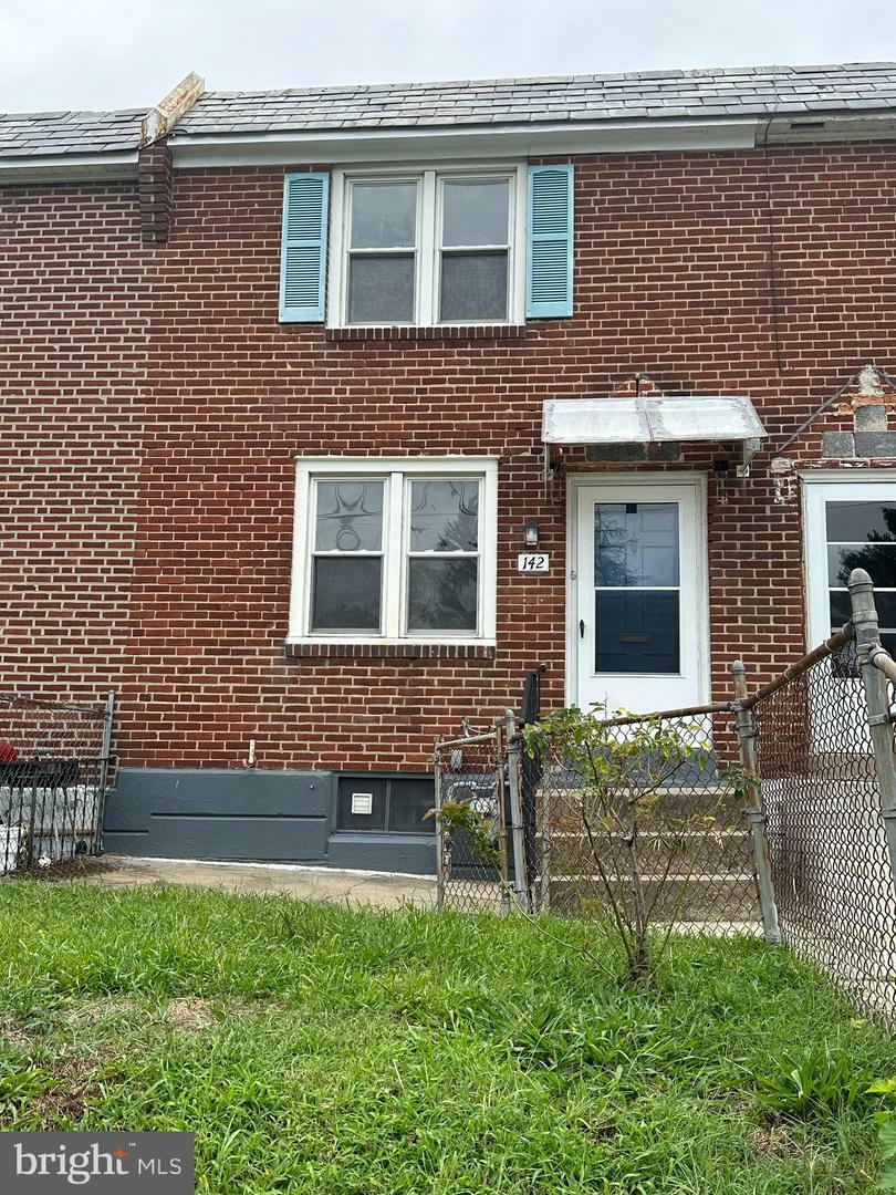 Property Photo:  142 W 21st Street  PA 19013 