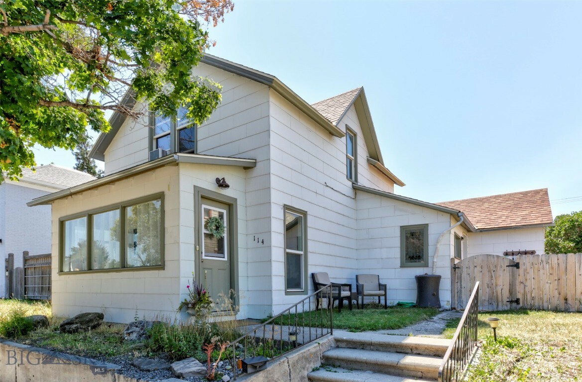 Property Photo:  114 S H Street  MT 59047 