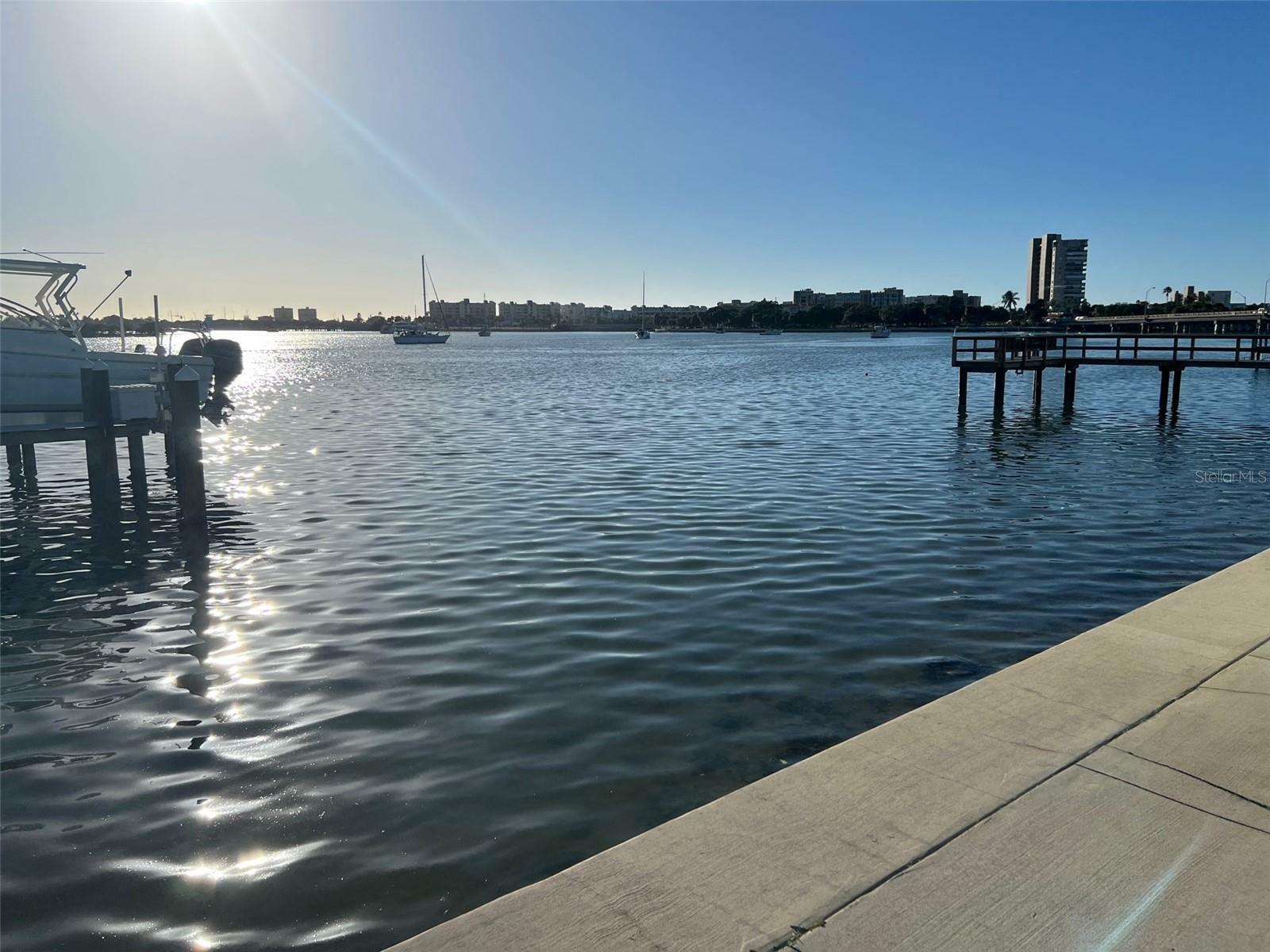 Property Photo: 1840 Shore Drive S 5 FL 33707