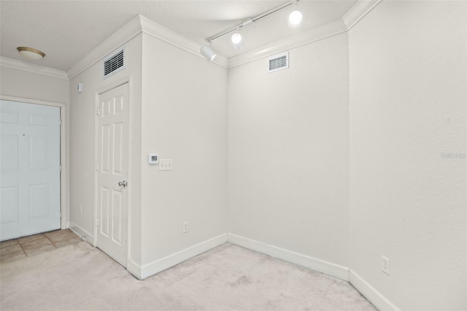 Property Photo:  206 E South Street 5018  FL 32801 