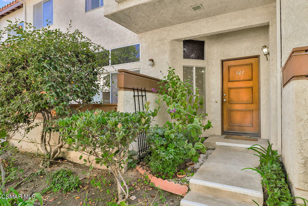 1742 Sinaloa Road 341  Simi Valley CA 93065 photo