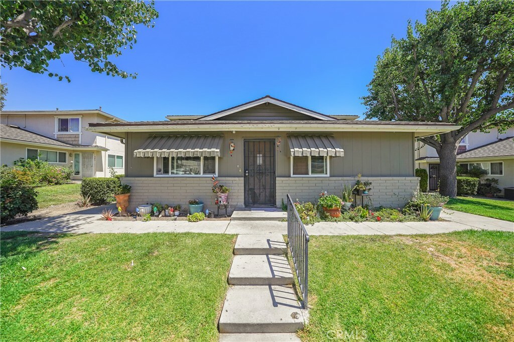 637 Avenida Del Platino  Newbury Park CA 91320 photo